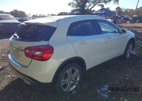 2015 Mercedes-Benz Gla 250 4Matic z USA, uszkodzony, nr VIN WDCTG4GB6FJ113147